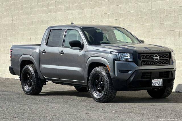 2023 Nissan Frontier S RWD photo