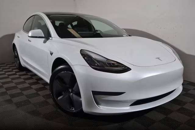 2019 Tesla Model 3 Standard Range RWD photo