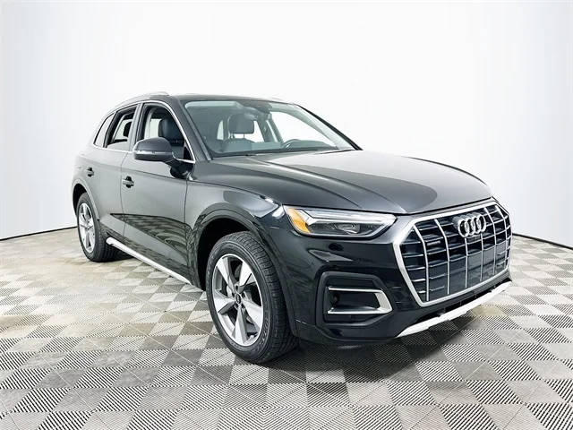 2023 Audi Q5 Premium Plus AWD photo