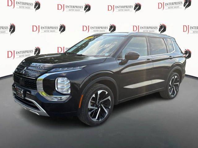 2023 Mitsubishi Outlander SEL FWD photo