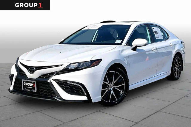 2023 Toyota Camry SE AWD photo