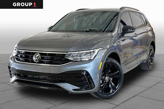 2023 Volkswagen Tiguan SE R-Line Black AWD photo