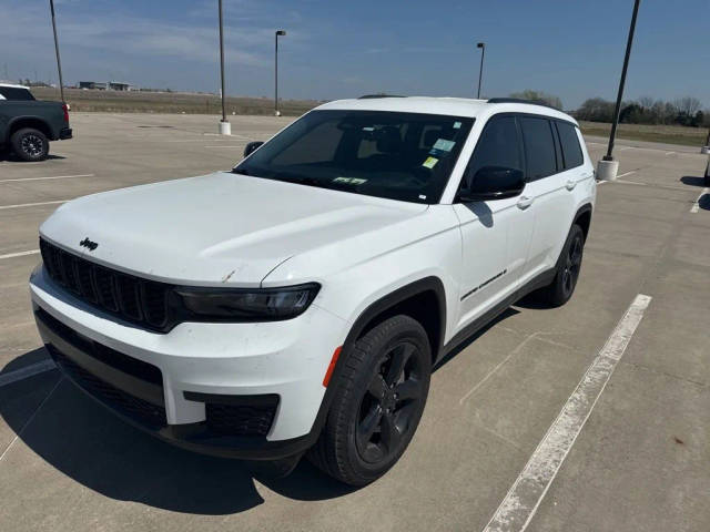 2023 Jeep Grand Cherokee L Altitude 4WD photo