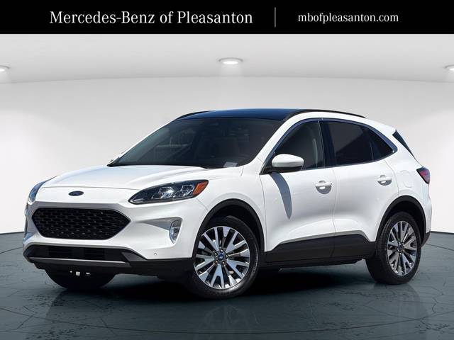 2022 Ford Escape Titanium AWD photo