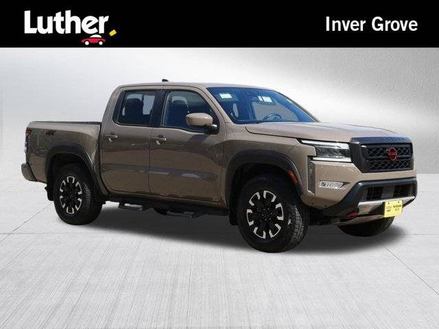 2023 Nissan Frontier PRO-4X 4WD photo