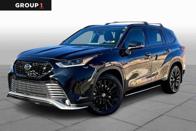 2023 Toyota Highlander XSE FWD photo