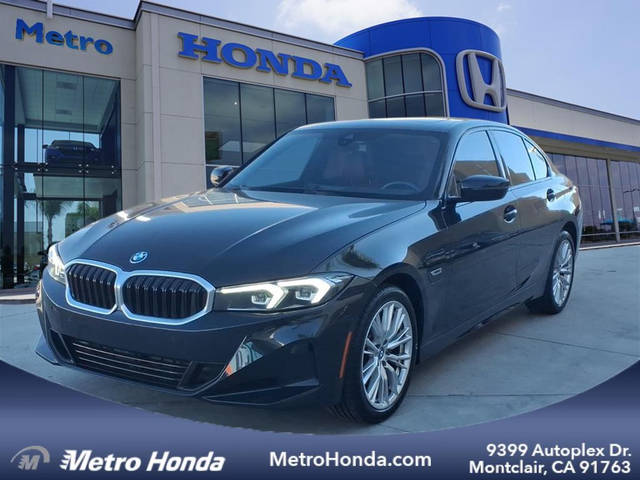 2023 BMW 3 Series 330e RWD photo