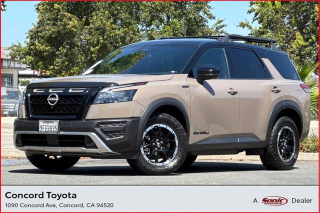 2023 Nissan Pathfinder Rock Creek 4WD photo