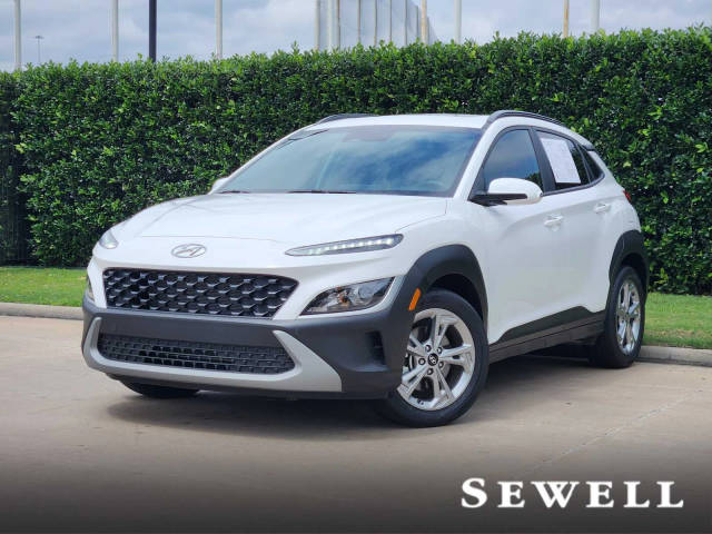 2023 Hyundai Kona SEL AWD photo