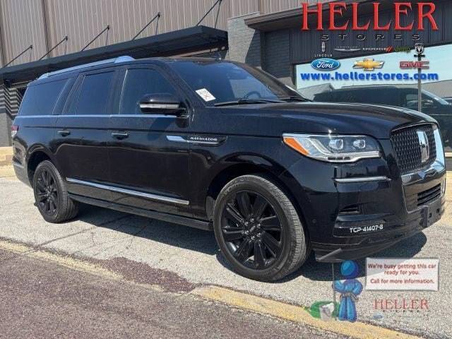 2022 Lincoln Navigator L Reserve RWD photo