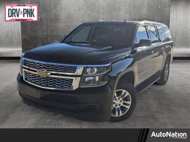 2020 Chevrolet Suburban LT 4WD photo