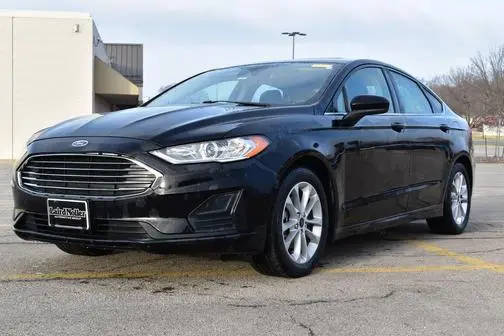 2020 Ford Fusion SE FWD photo