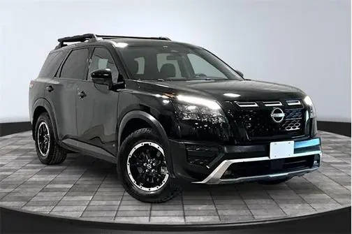 2023 Nissan Pathfinder Rock Creek 4WD photo
