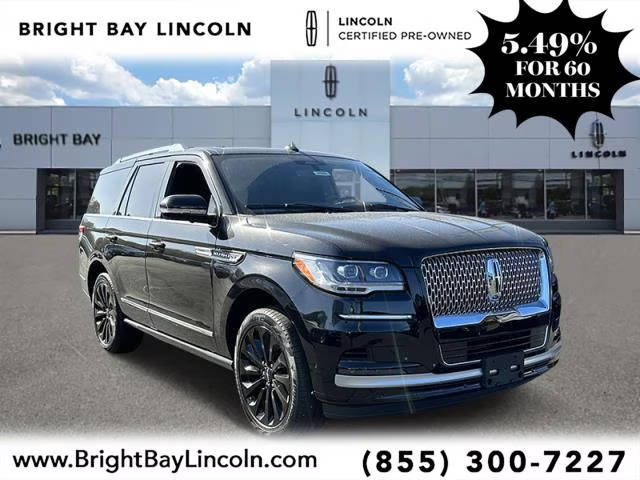 2022 Lincoln Navigator Reserve 4WD photo