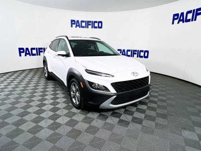 2023 Hyundai Kona SEL AWD photo