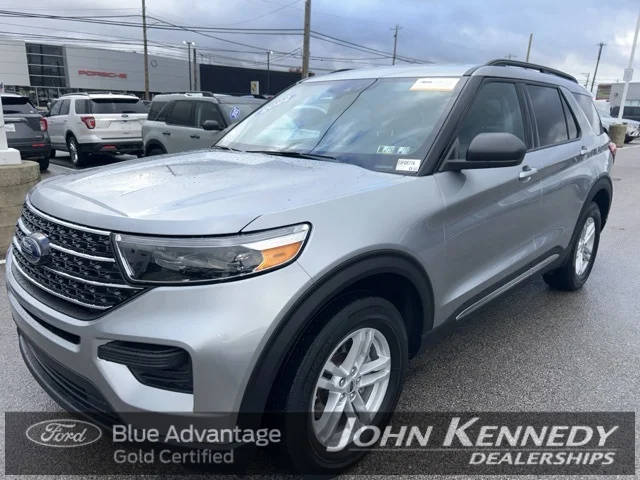 2022 Ford Explorer XLT 4WD photo