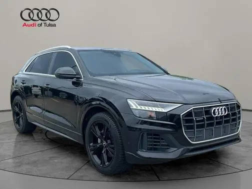 2023 Audi Q8 Prestige AWD photo