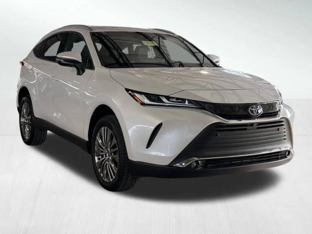 2023 Toyota Venza Limited AWD photo