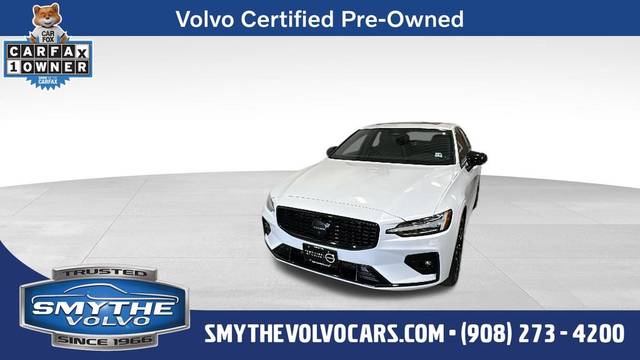 2023 Volvo S60 Plus Black Edition AWD photo