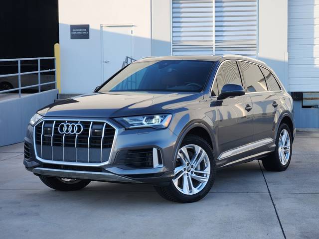 2023 Audi Q7 Premium Plus AWD photo