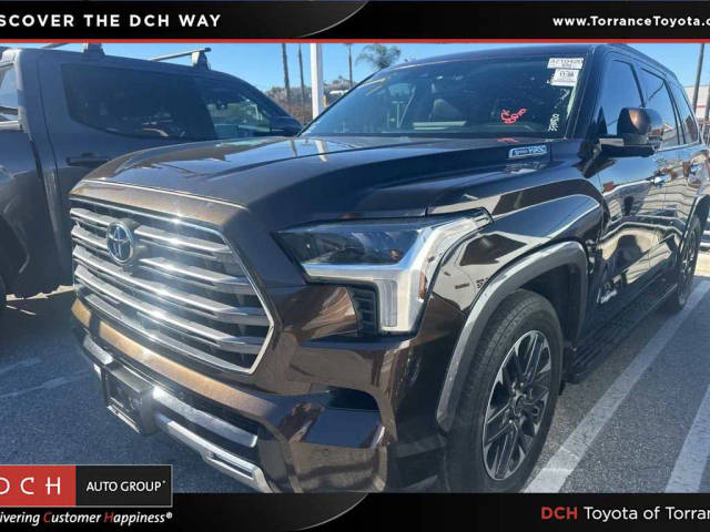 2023 Toyota Sequoia Limited 4WD photo