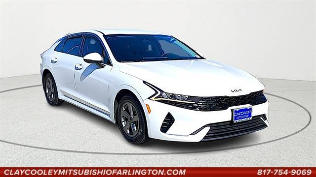 2023 Kia K5 LXS FWD photo