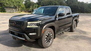 2023 Nissan Frontier PRO-4X 4WD photo