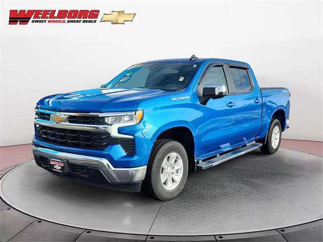 2022 Chevrolet Silverado 1500 LT 4WD photo