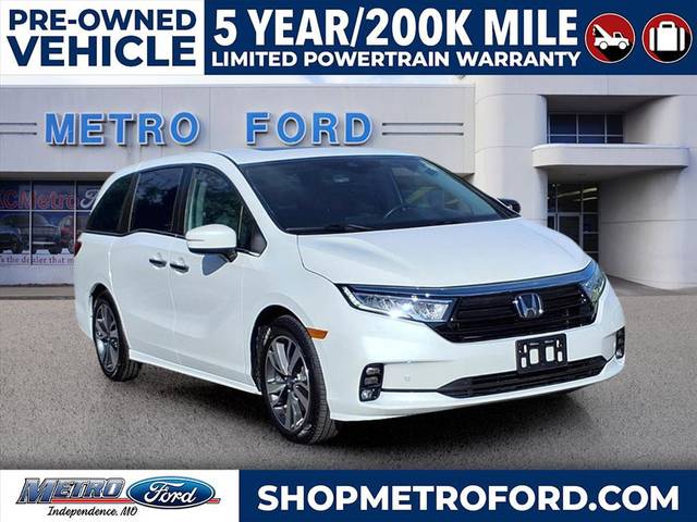 2023 Honda Odyssey Touring FWD photo