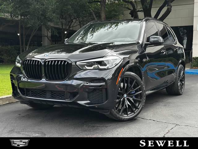 2023 BMW X5 M50i AWD photo