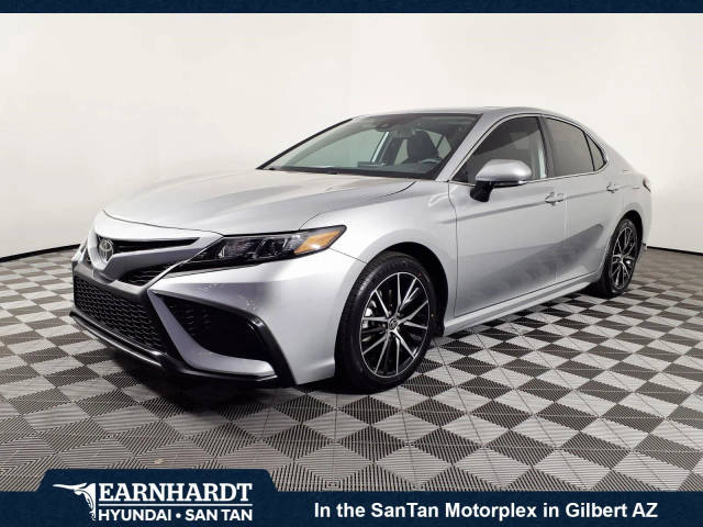 2023 Toyota Camry SE FWD photo