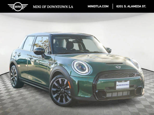 2023 MINI Hardtop 4 Door Cooper S FWD photo