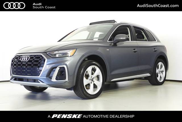 2023 Audi Q5 S line Premium Plus AWD photo