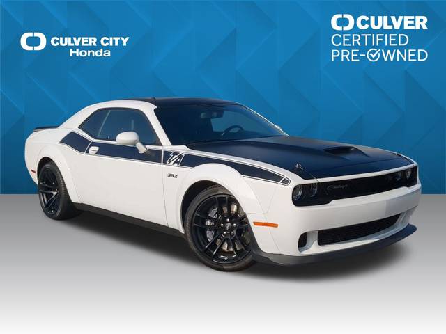 2022 Dodge Challenger R/T Scat Pack Widebody RWD photo