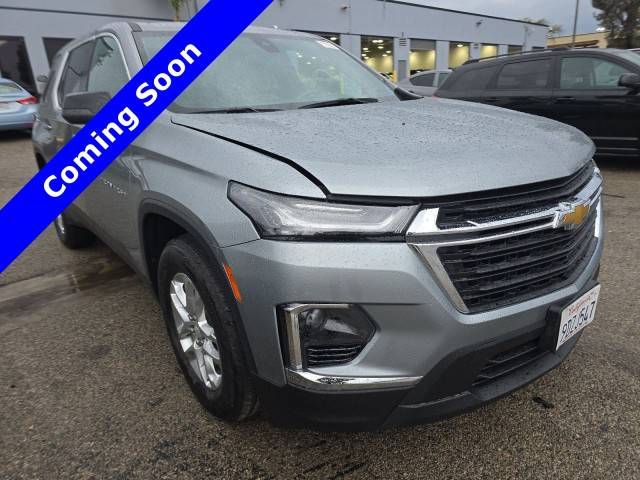 2023 Chevrolet Traverse LS FWD photo