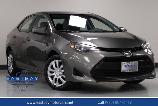 2017 Toyota Corolla LE FWD photo