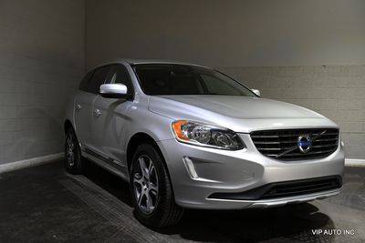 2015 Volvo XC60 T6 Drive-E Premier Plus FWD photo