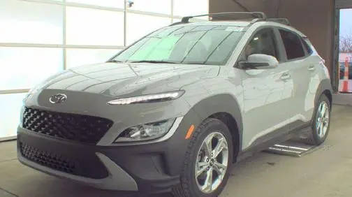 2023 Hyundai Kona SEL FWD photo