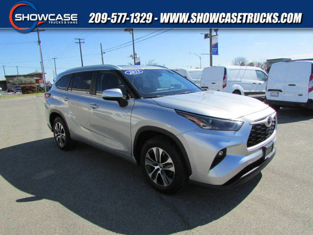 2023 Toyota Highlander XLE FWD photo