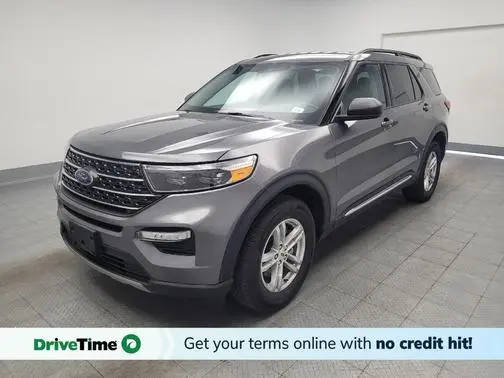 2022 Ford Explorer XLT 4WD photo