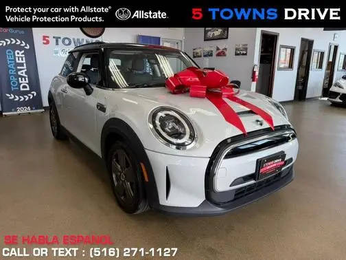 2023 MINI Hardtop 2 Door Cooper SE FWD photo