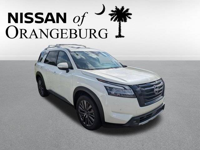2023 Nissan Pathfinder SL FWD photo