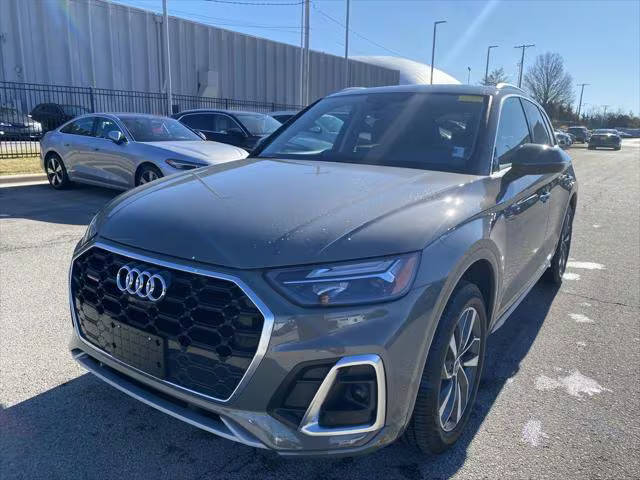 2023 Audi Q5 S line Premium Plus AWD photo