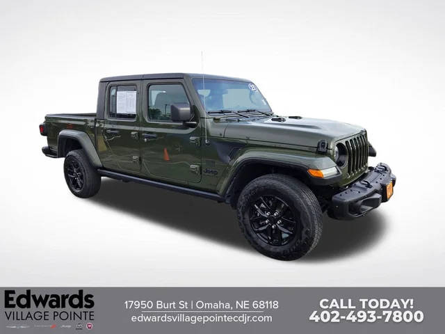 2023 Jeep Gladiator Freedom 4WD photo