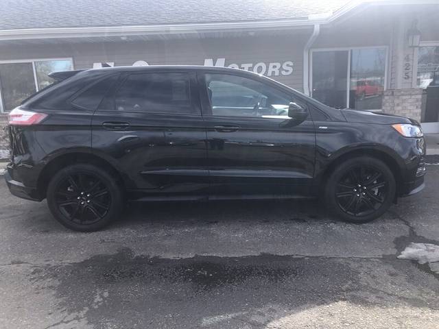 2022 Ford Edge ST-Line AWD photo