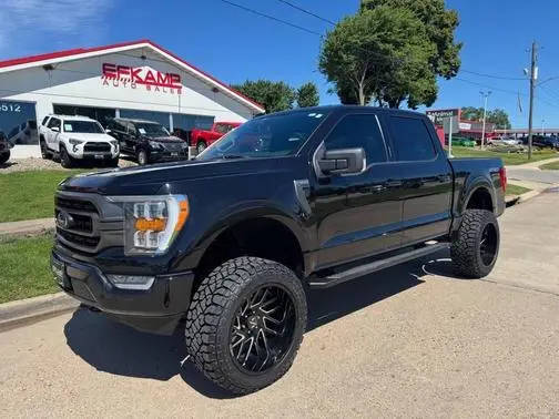 2022 Ford F-150 XLT 4WD photo