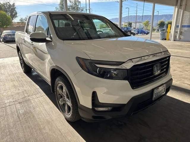 2023 Honda Ridgeline RTL-E AWD photo