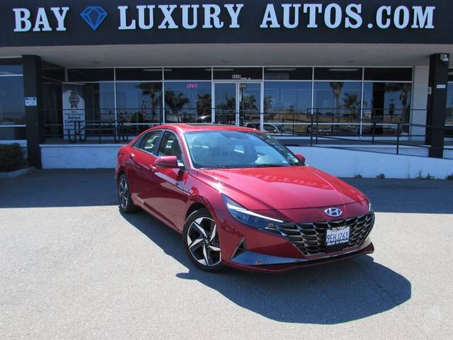 2023 Hyundai Elantra Limited FWD photo