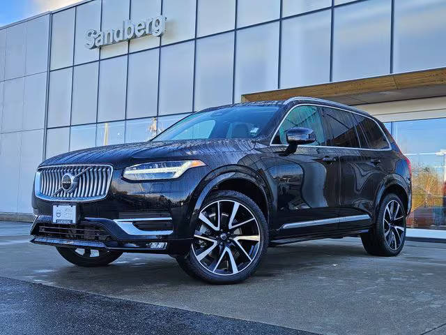 2023 Volvo XC90 Plus AWD photo