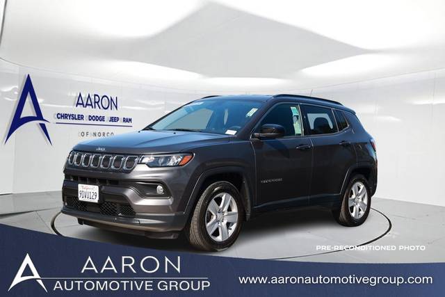 2022 Jeep Compass Latitude FWD photo